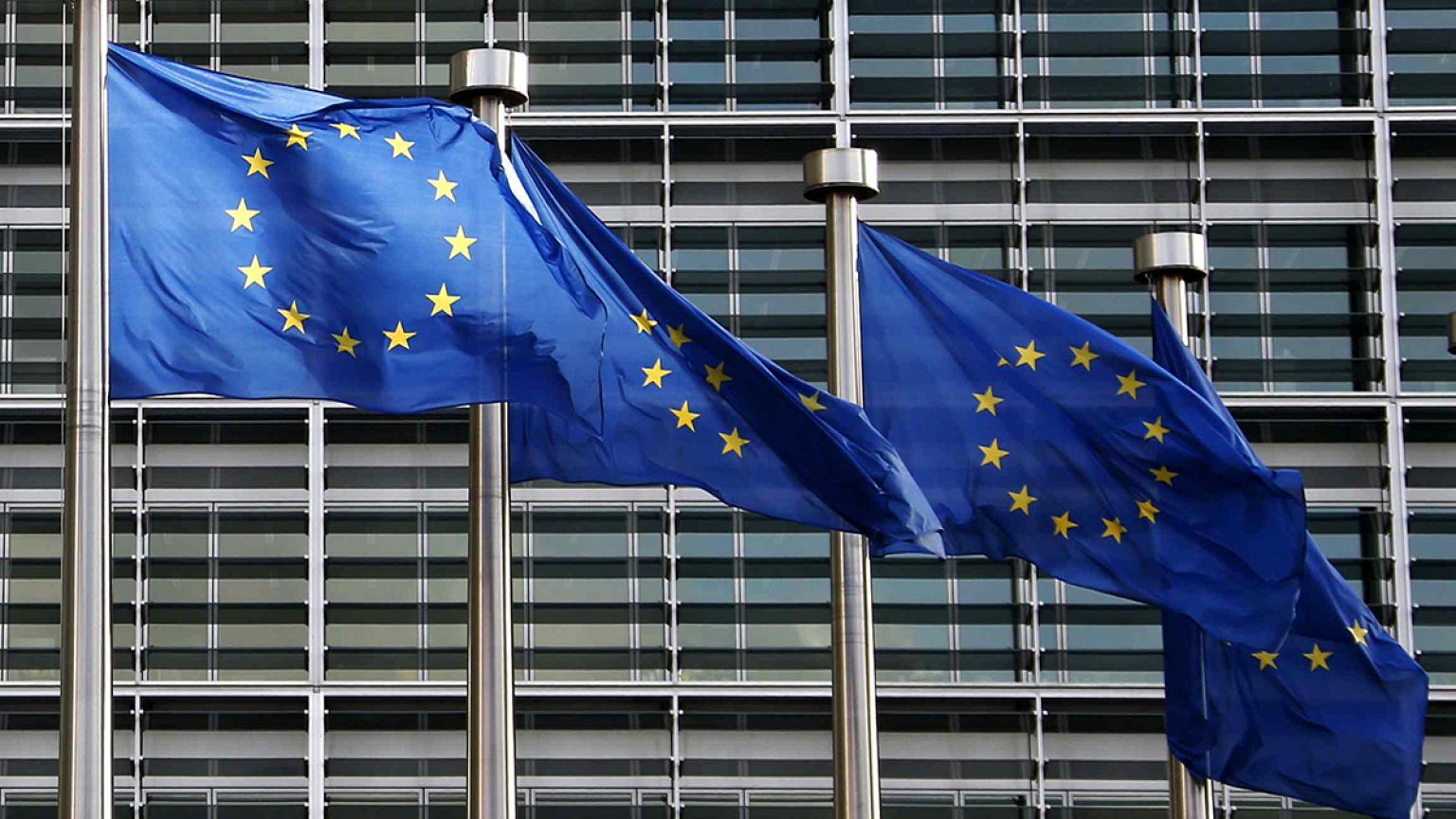 Belgio, agelazioni fiscali alle multinazionali. La Commissione apre un'inchiesta