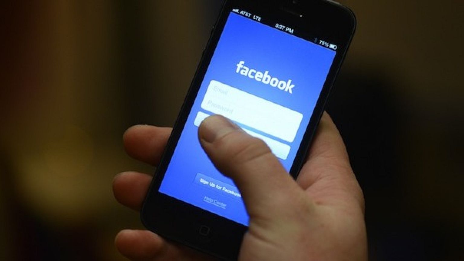 Facebook'ta cinsel içerikli paylaşıma tıklayan on binlerce kullanıcıya virüs şoku