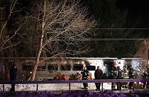 Colisão de comboio com carro provoca sete mortos em Nova Iorque