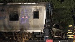 EUA: Colisão entre comboio e viatura provoca 7 mortos nos arredores de Nova Iorque