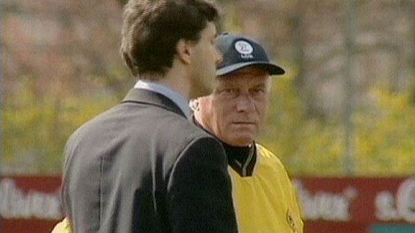 Décès d'Udo Lattek, l'entraîneur le plus titré de l'histoire de la Bundesliga Décès d'Udo Lattek, l'entraîneur le plus titré de l'histoire de la Bundesliga