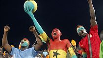 عنف الملاعب يندلع في انتصار كبير يدفع بغانا لنهائي كأس أمم افريقيا