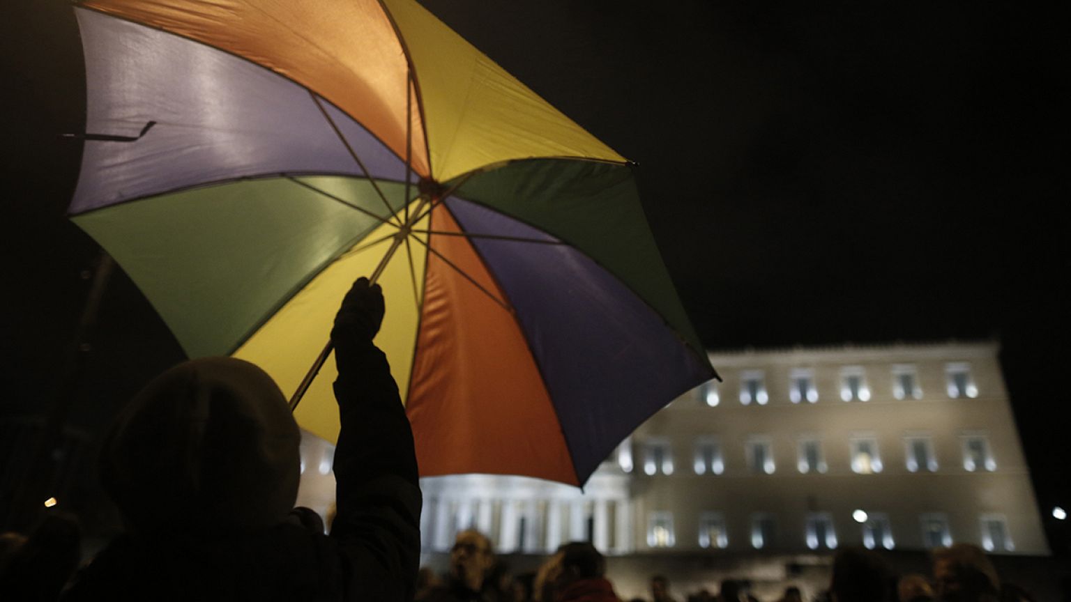 300 διανοούμενοι στο πλευρό της Ελλάδας
