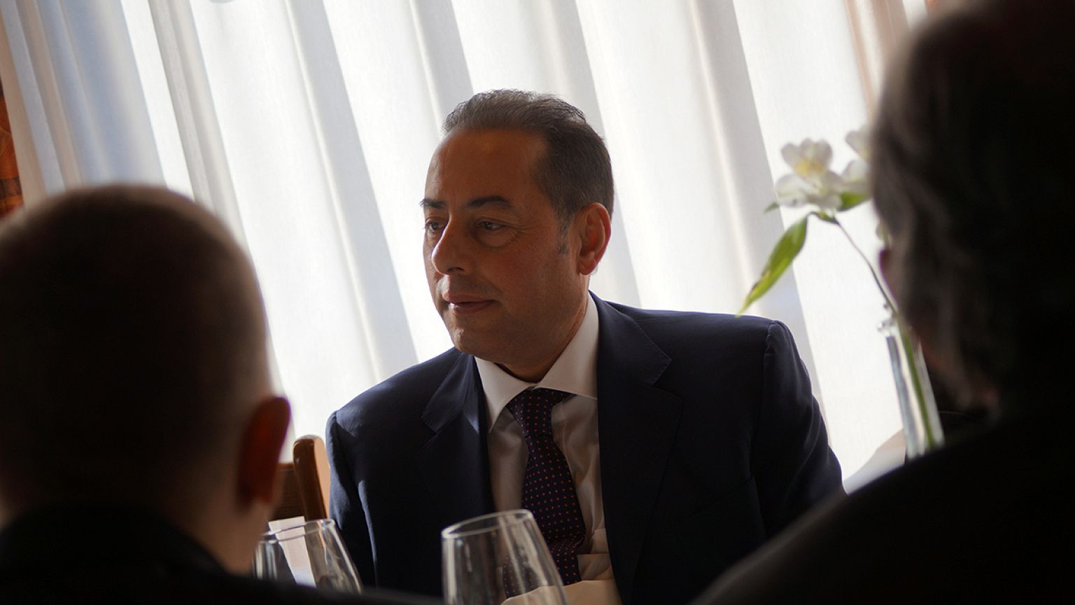 "Orbánnak vállalnia kellene a felelősséget"