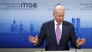 US Vice President Joe Biden says Russian President Vladimir Putin has "a simple stark choice"