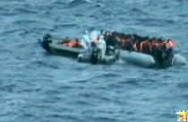 Akdeniz'de kaçak göçmenler donarak can verdi