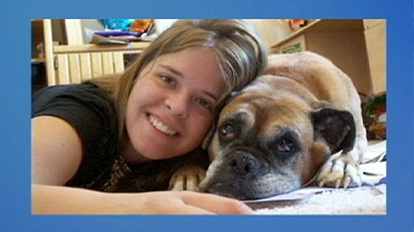 EUA rejeitam a causa de morte de Kayla Mueller alegada pelo grupo Estado Islâmico EUA rejeitam a causa de morte de Kayla Mueller alegada pelo grupo Estado Islâmico