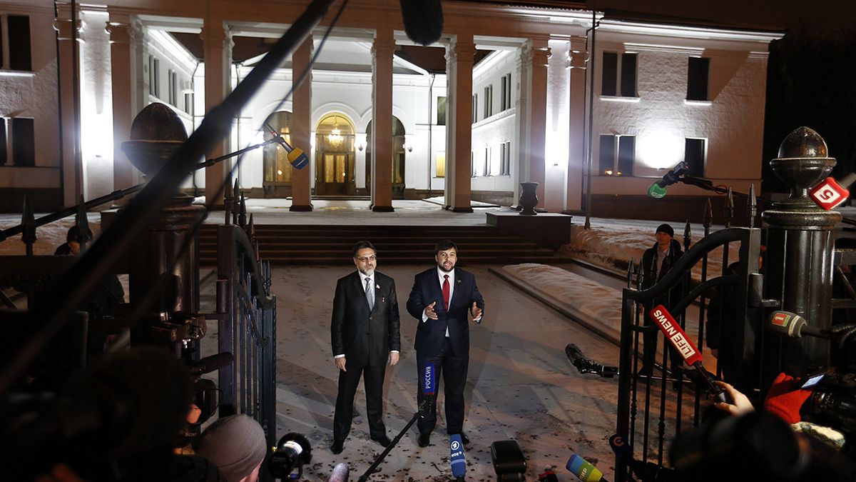 Putin to travel to Minsk talks raising hopes of a deal over Ukraine