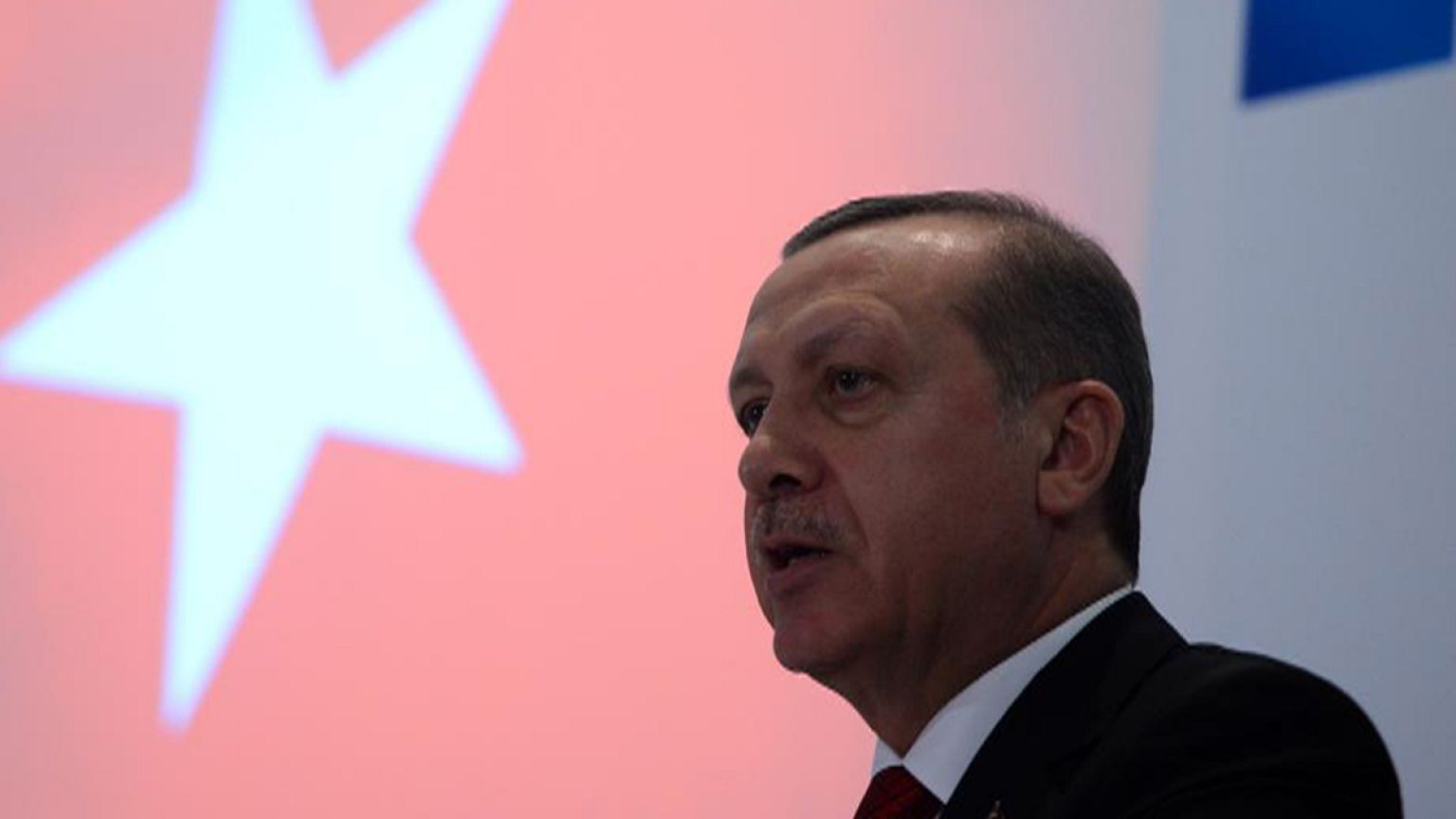 Überraschender Sinneswandel: Twitter-Hasser Erdogan fängt an zu "zwitschern"