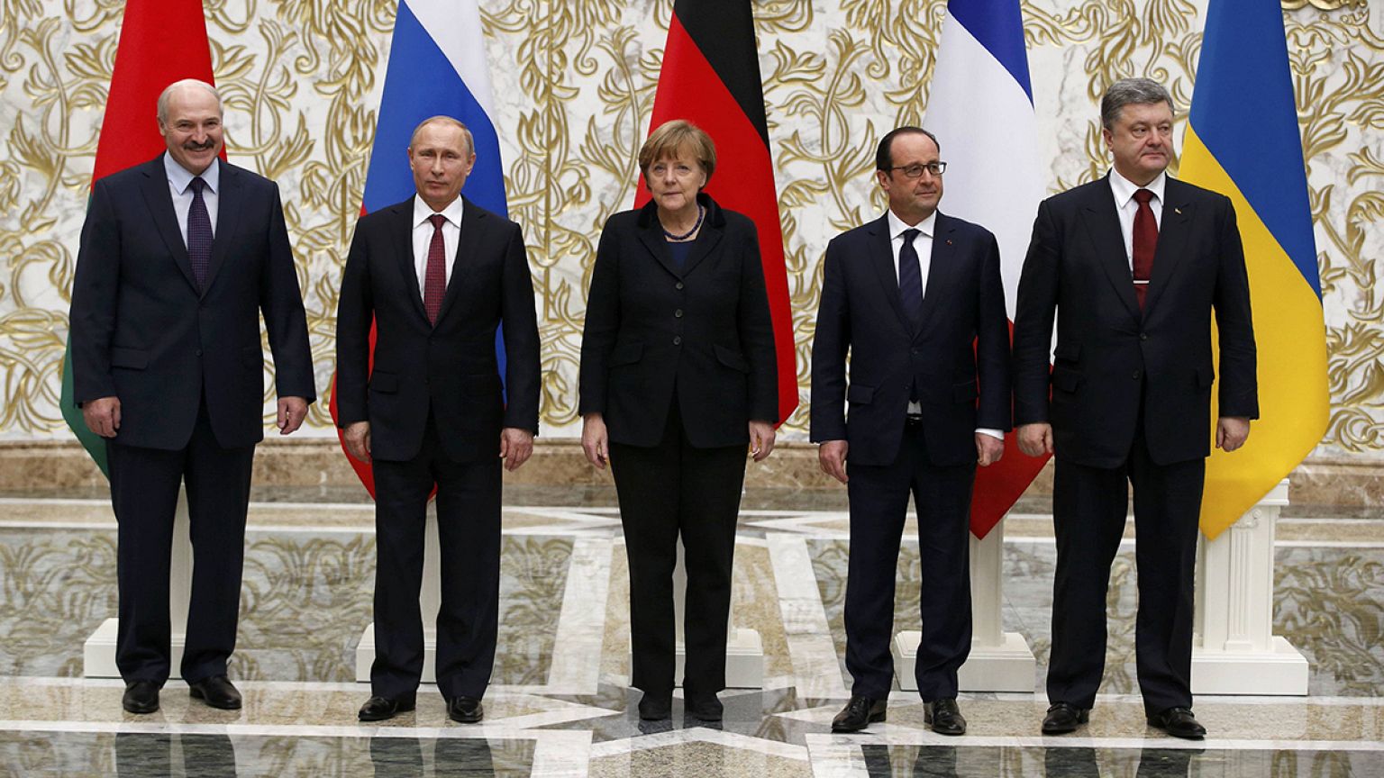Ukraine peace summit prepares joint deal to end crisis