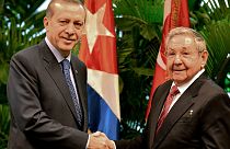 Turchia: Erdogan da Raul Castro propone di costruire una moschea a Cuba