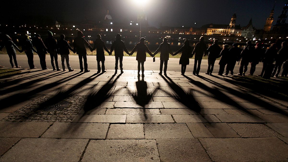 Dresden lembra aniversário de bombardeamentos
