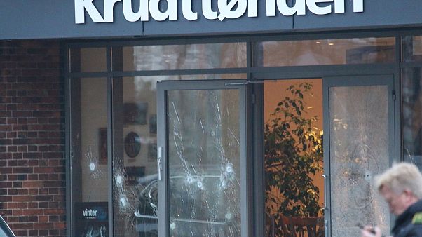 Κοπεγχάγη:Ένας νεκρός και τρεις τραυματίες από πυροβολισμούς σε εκδήλωση για τον ισλαμισμό Κοπεγχάγη:Ένας νεκρός και τρεις τραυματίες από πυροβολισμούς σε εκδήλωση για τον ισλαμισμό