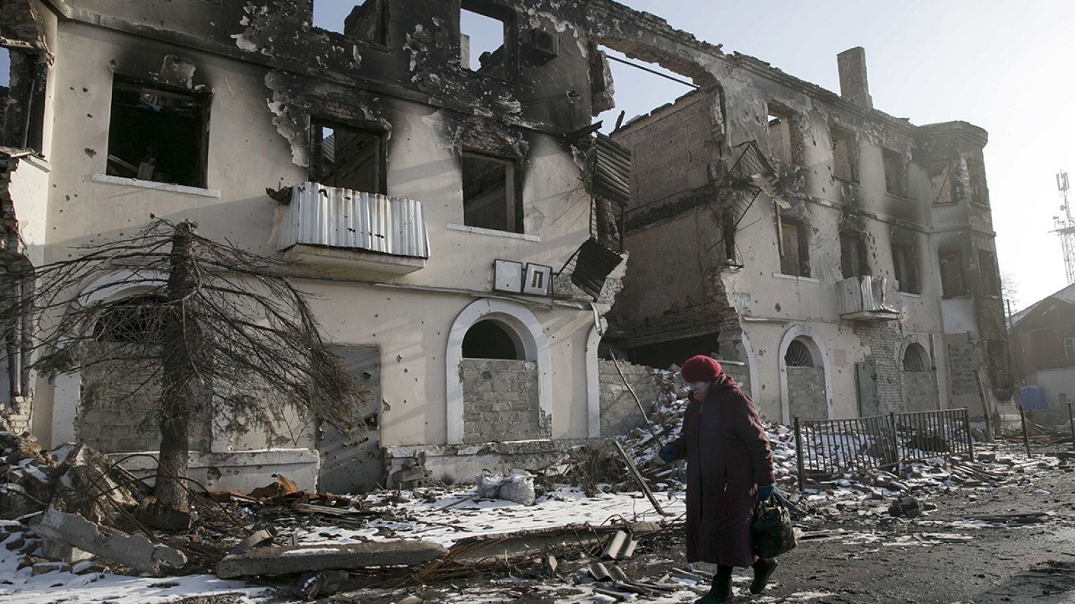 Ουκρανία: Σε ισχύ η κατάπαυση του πυρός στα ανατολικά