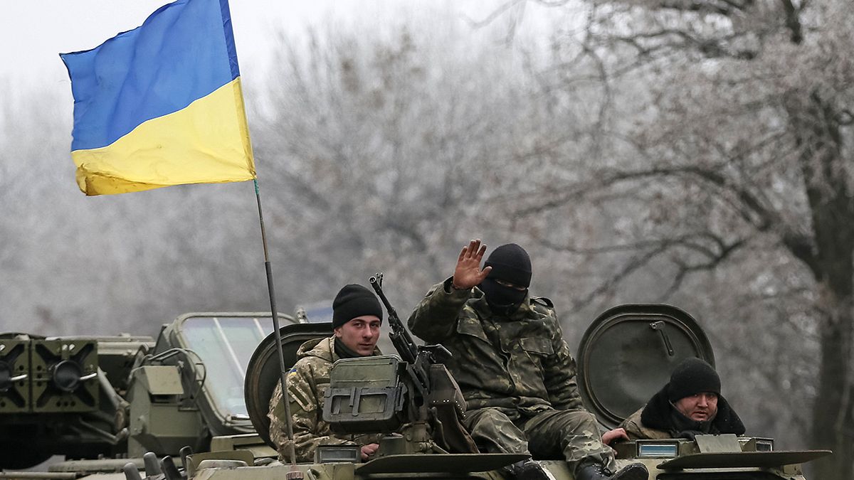 Strategic Ukrainian towns fall silent at midnight
