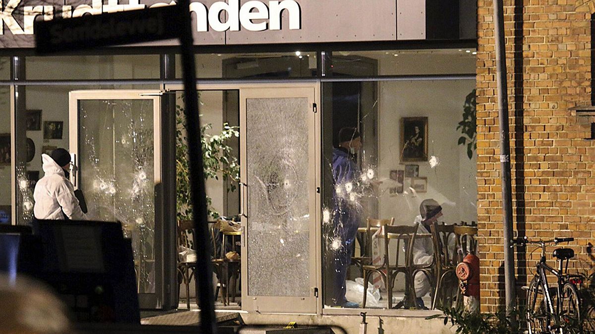 Polícia abate suspeito depois de dois tiroteios em Copenhaga