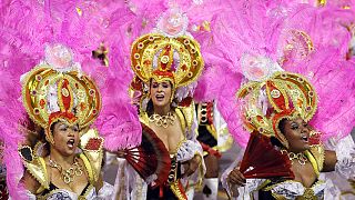 Rio'da dans, müzik ve renk cümbüşü