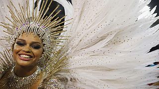 Segunda noche con las mejores escuelas de samba en el carnaval de Río