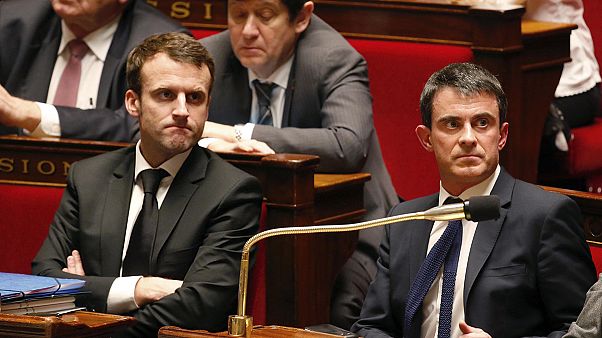 El Gobierno francés se ve obligado a aprobar por decreto su ley de liberalización de la economía El Gobierno francés se ve obligado a aprobar por decreto su ley de liberalización de la economía