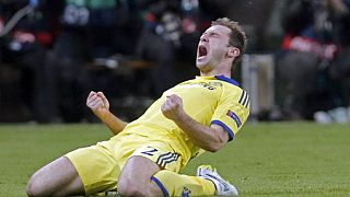Ivanovic on target as Chelsea draw at PSG