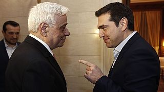 Dal braccio di ferro con l'Eurogruppo all'elezione presidenziale, i giorni difficili di Tsipras