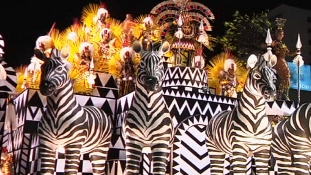 Carnaval de Río: las escuelas de samba deslumbran con sus espectaculares desfiles