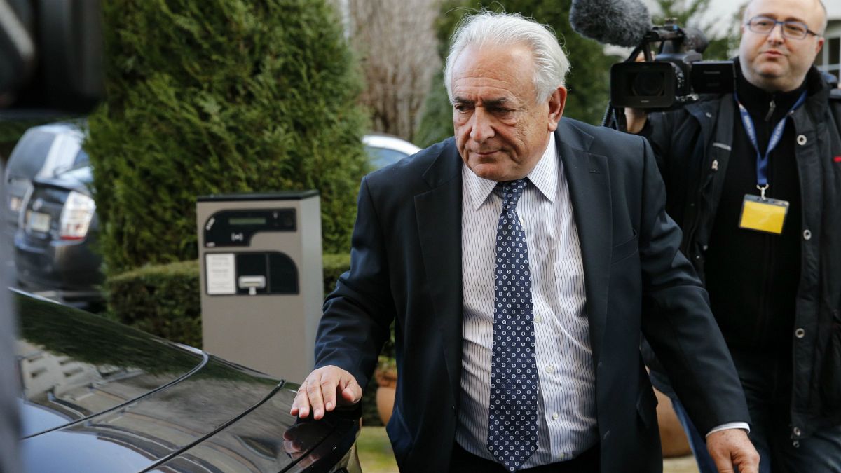 Defesa de Strauss-Kahn diz que "o caso caiu por si próprio"