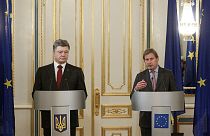 Ucrania pide una fuerza de paz europea, Rusia quiere solo a observadores de la OSCE