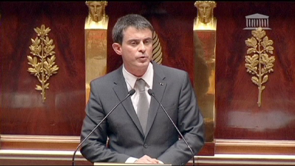 Франция: ради реформ правительство рискнуло доверием парламента