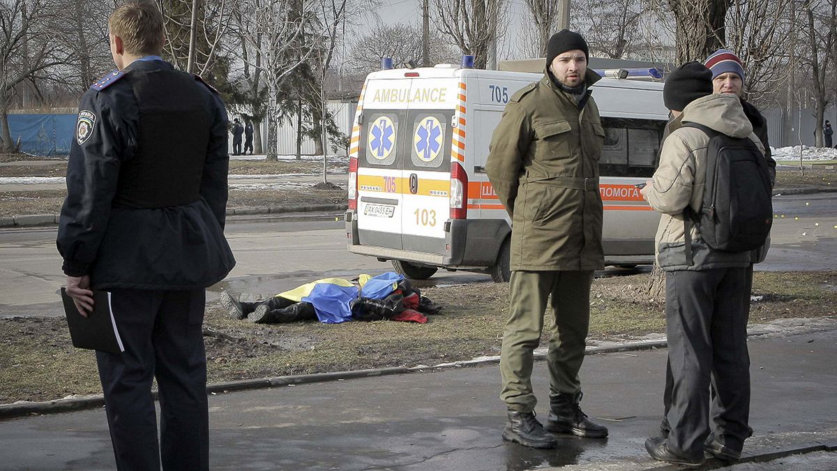 مقتل شخصين في انفجار  أثناء مسيرة بخاركيف، واعتقال  مشتبه بهم