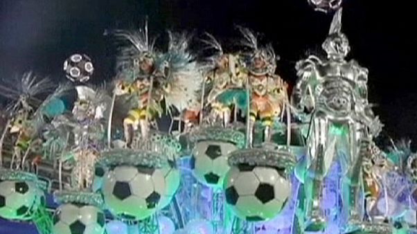 Polémica vitória da Beija-flor no Carnaval carioca Polémica vitória da Beija-flor no Carnaval carioca