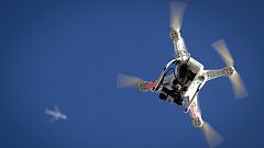 Jeu ? Plan terroriste ? A Paris, les drones gardent la maîtrise du ciel