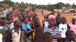 Лихорадка Эбола: Либерия открыла границы и отменила комендантский час