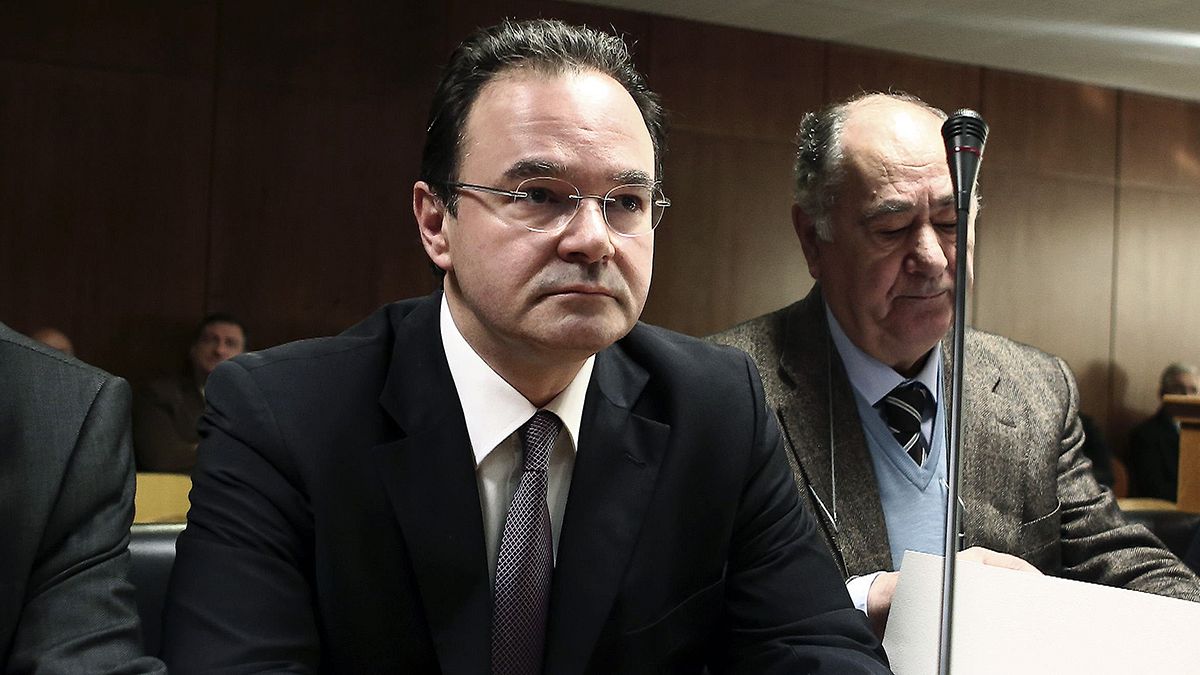 محاكمة وزير المالية اليوناني السابق جورج باباكونستانتينو بتهمة تزوير قائمة " لاغارد" للمتهربين من الضرائب