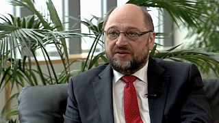 EU's Schulz welcomes French budget ruling