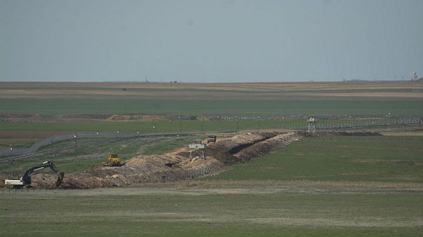 Türkiye’den Suriye sınırında bir güvenlik hamlesi daha Türkiye’den Suriye sınırında bir güvenlik hamlesi daha
