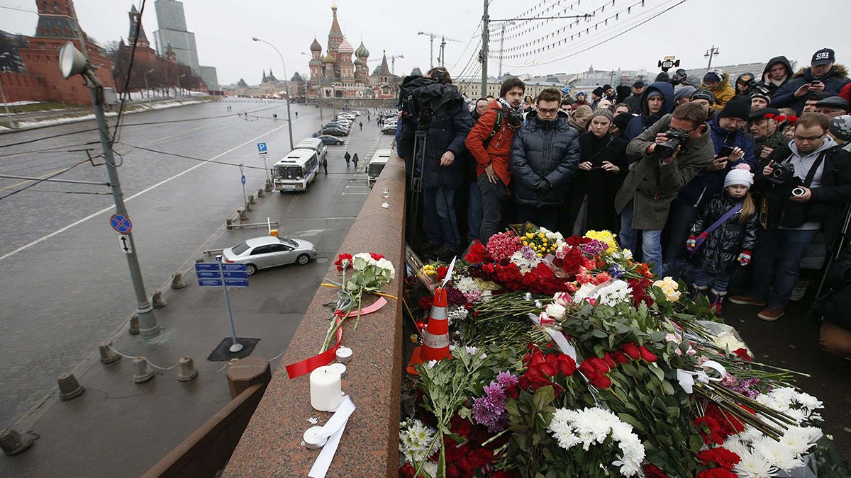 Убийство Бориса Немцова: следствие выдвигает версии