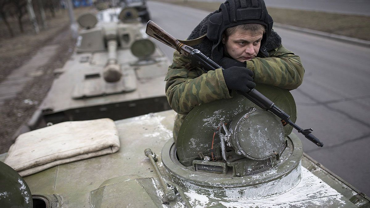 ادامه روند خارج کردن سلاح های سنگین از جبهه های جنگ اوکراین