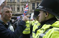 Βρετανία: Πολλαπλάσια η πορεία κατά της ισλαμοφοβίας