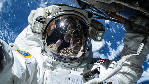 Nova saída orbital na ISS Nova saída orbital na ISS