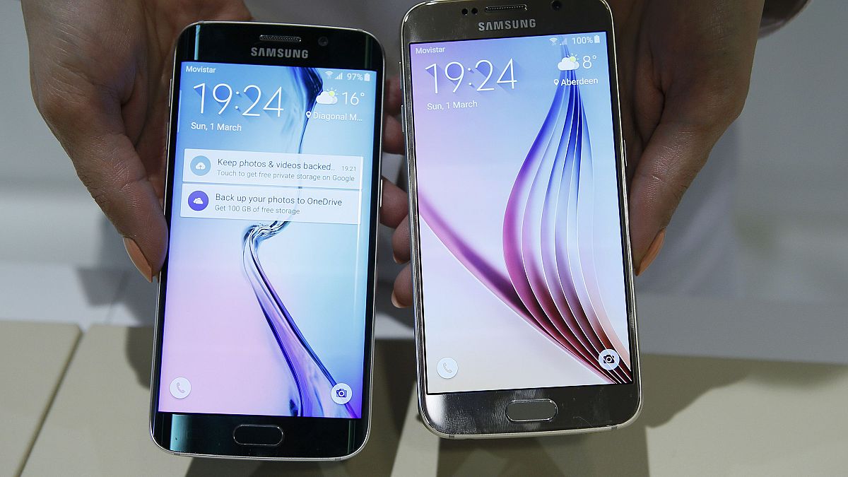Samsung Galaxy S6 includes metal case and built-in battery