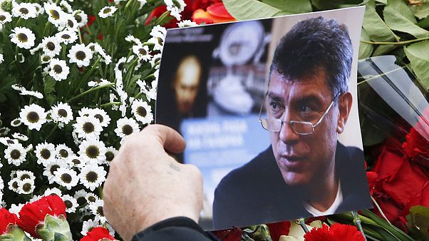 الإغتيال يغيب المعارض الروسي بوريس نيمتسوف ( 1959 - 2015) الإغتيال يغيب المعارض الروسي بوريس نيمتسوف ( 1959 - 2015)