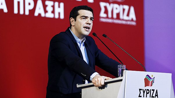 Η Κομισιόν σε ρόλο «ειρηνοποιού» ανάμεσα σε Αθήνα, Μαδρίτη και Λισαβόνα Η Κομισιόν σε ρόλο «ειρηνοποιού» ανάμεσα σε Αθήνα, Μαδρίτη και Λισαβόνα
