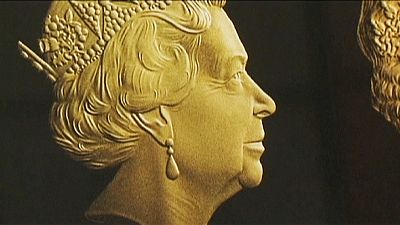Nuovo ritratto numismatico di Elisabetta II