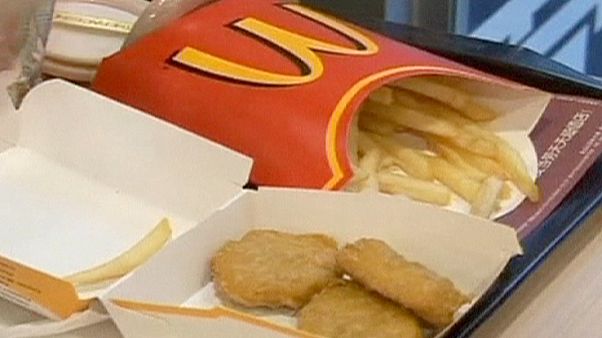 McDonald's to phase out antibiotic raised chickens McDonald's to phase out antibiotic raised chickens