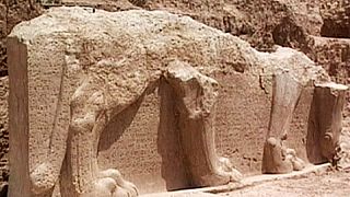 تخریب آثار بجای مانده از شهر باستانی نمرود توسط اسلام گرایان گروه داعش