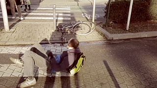 Un vídeo denuncia del mal trato a los ciclistas en Bruselas se convierte en viral