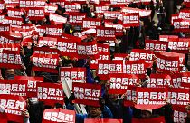 A Tokyo des manifestants s'opposent à la reprise du nucléaire