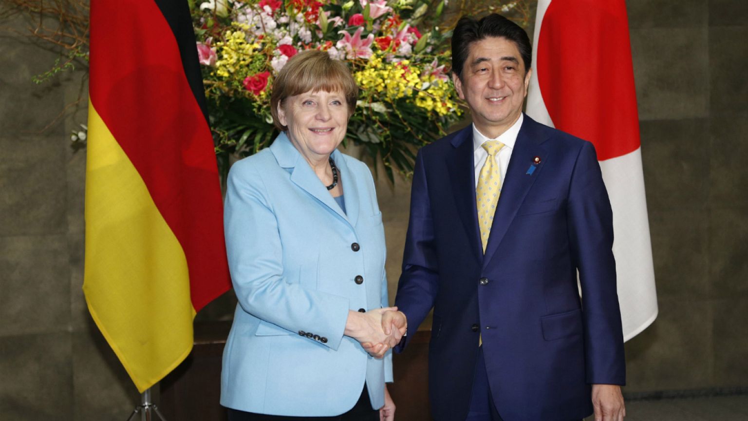 Zweiter Weltkrieg: Merkel ermutigt Japan zu Auseinandersetzung mit Vergangenheit