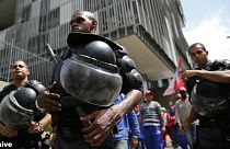 روسيف تصارع سياسيا مع انتشار فضيحة بيرتوبراس بالبرازيل